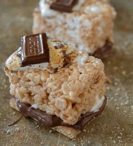 Chewy Marshmallow Bar S'mores - Sweet Street Desserts